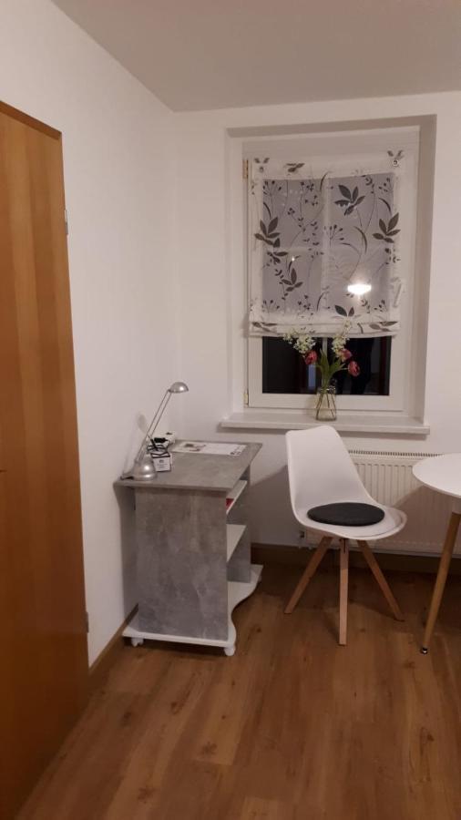 gemütliche Ferienwohnung in der Oberlausitz Ebersbach-Neugersdorf Exterior foto